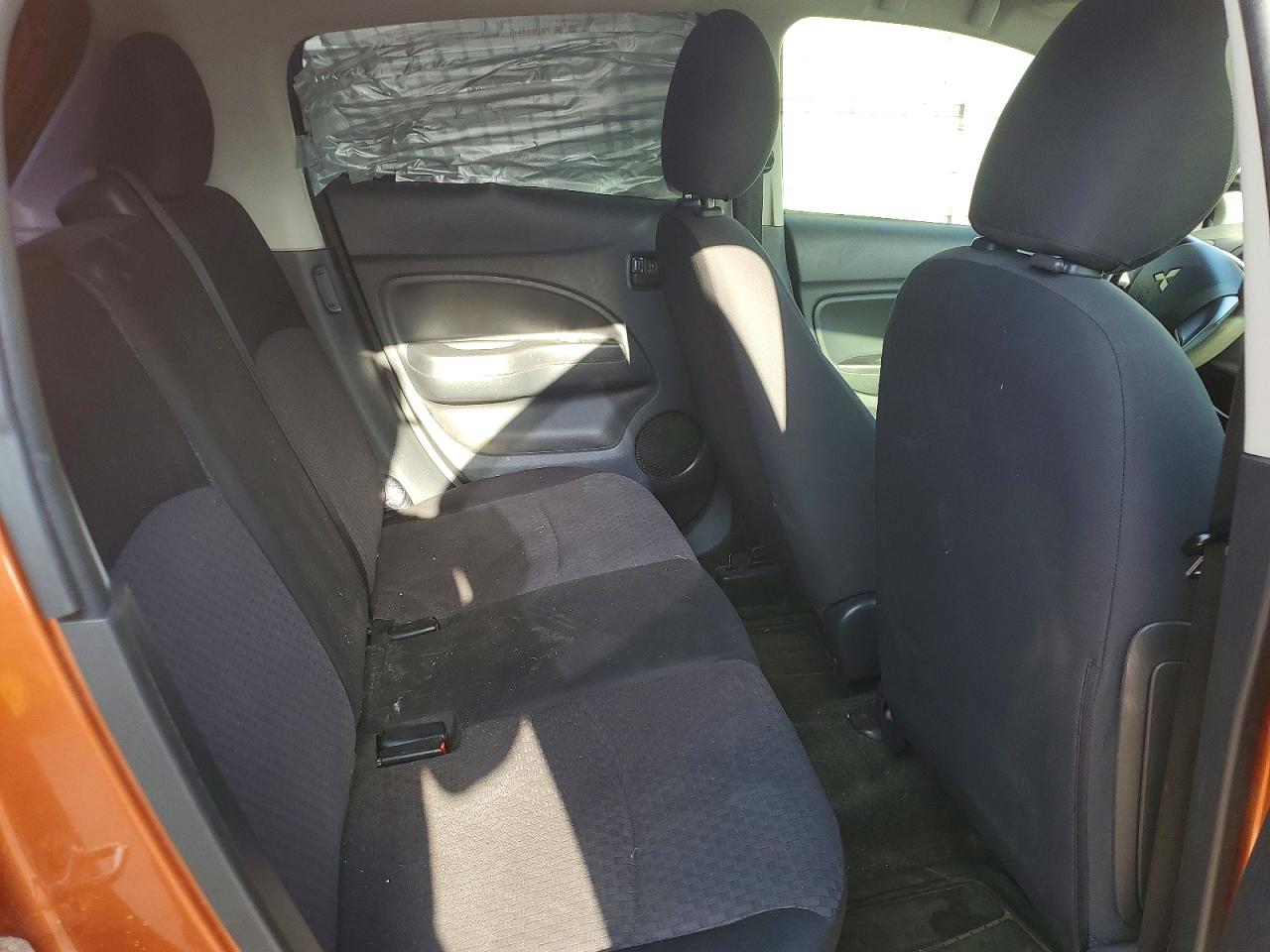 2017 MITSUBISHI MIRAGE photo 10