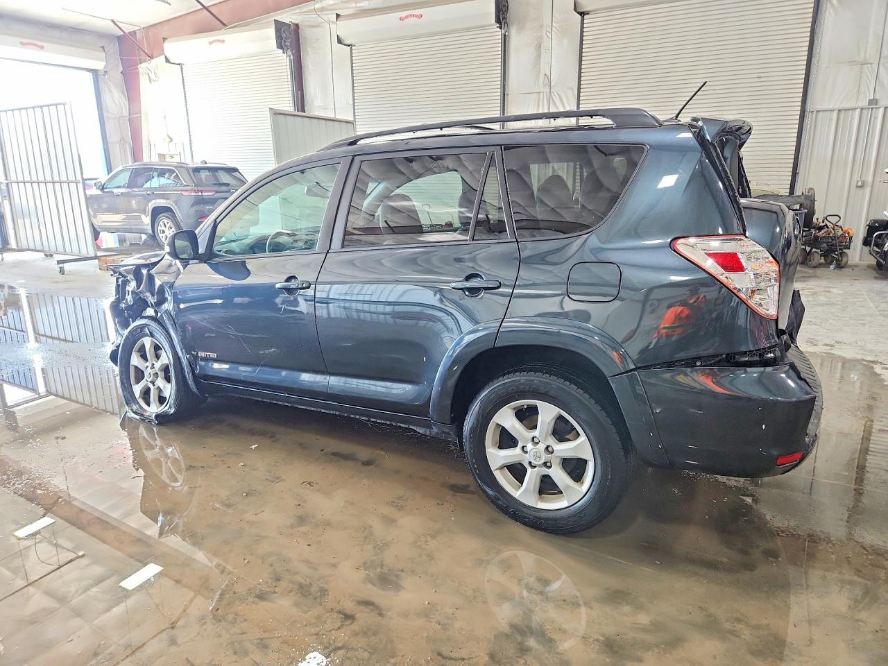 2012 TOYOTA RAV4 LIMITED photo 2