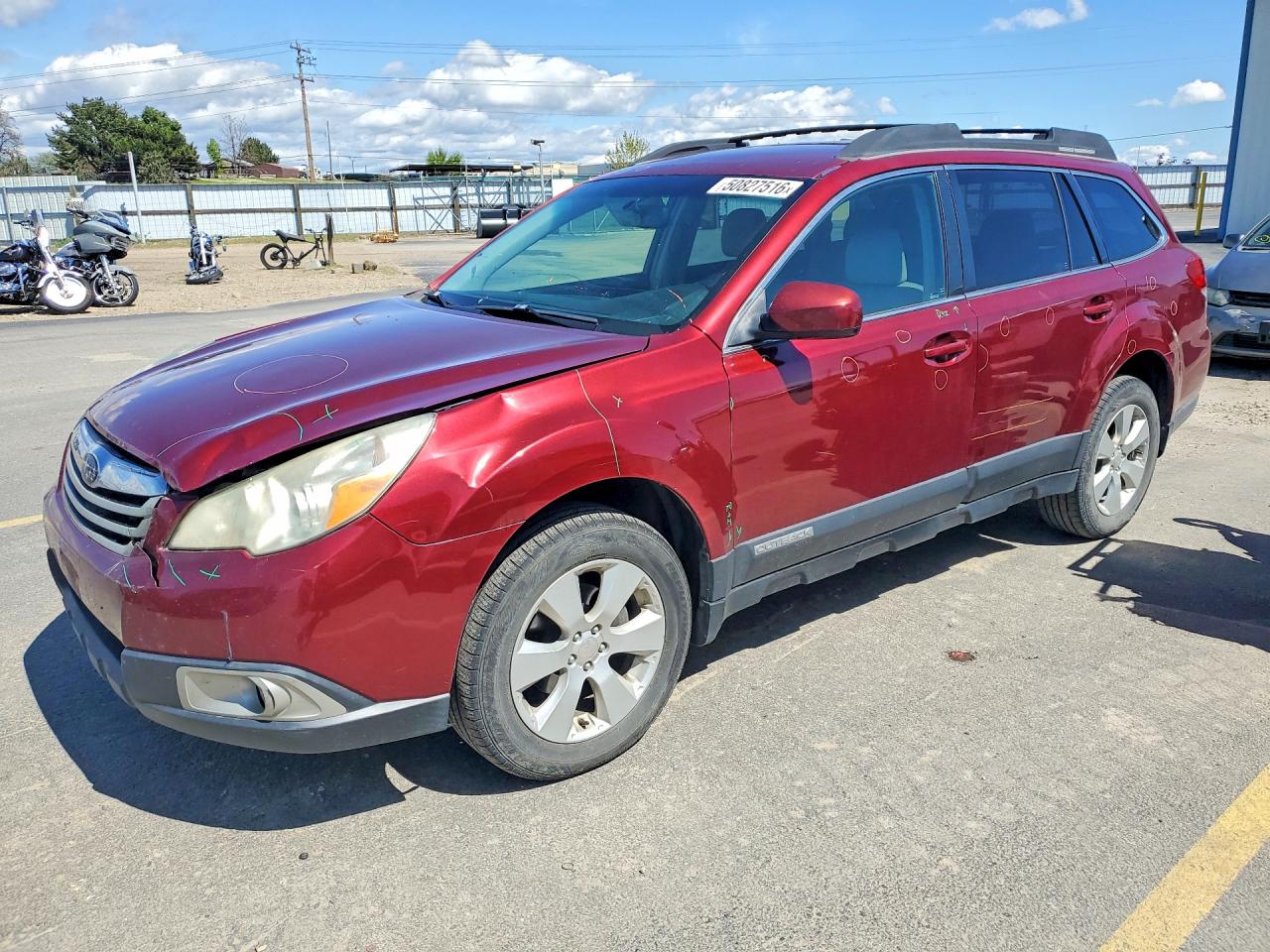 2011 SUBARU OUTBACK