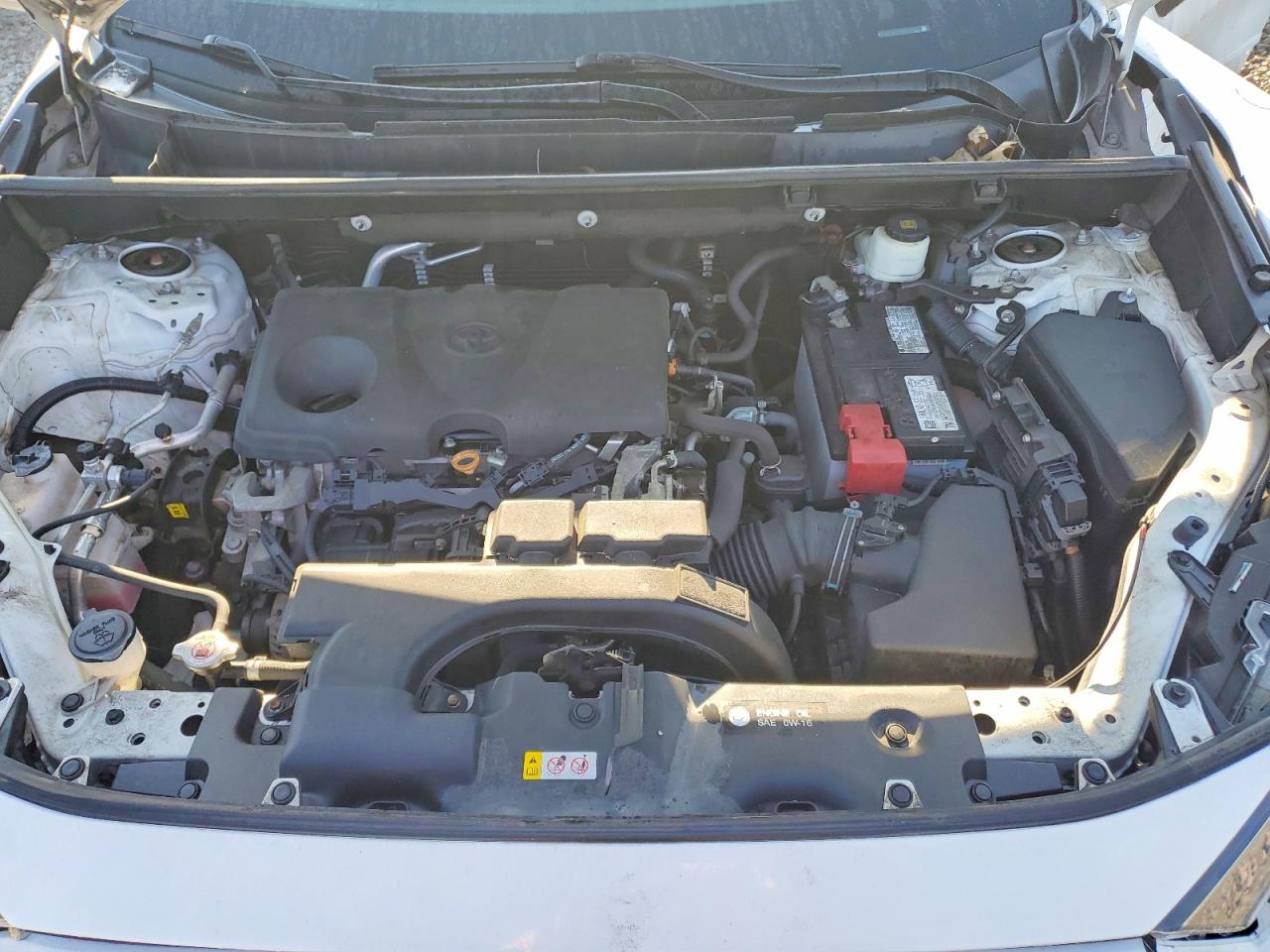 2021 TOYOTA RAV4 LE photo 23