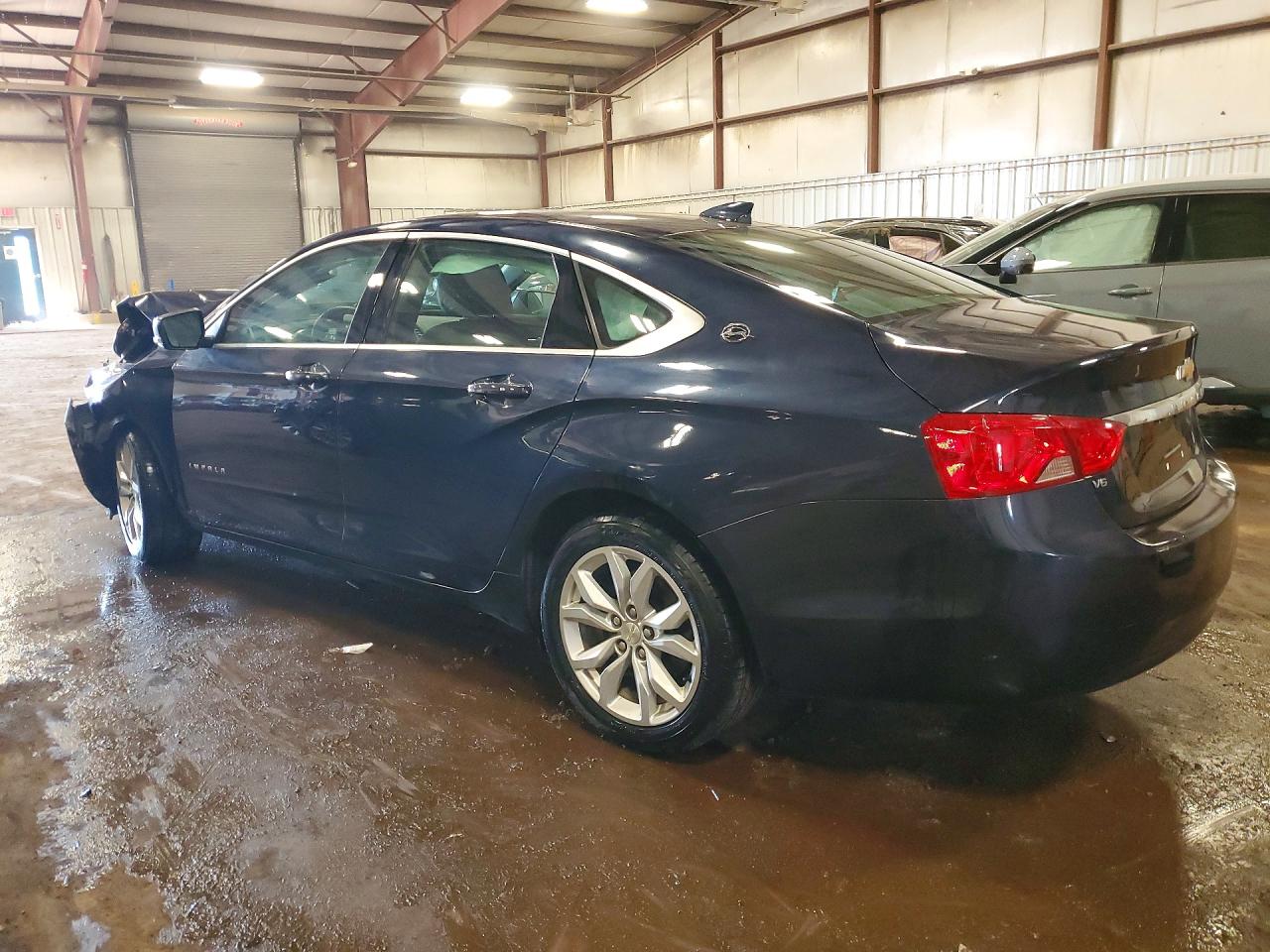 2018 CHEVROLET IMPALA LT photo 4