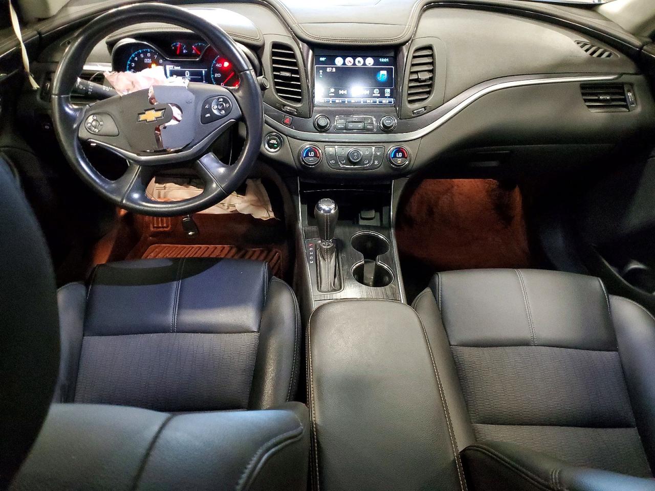 2018 CHEVROLET IMPALA LT photo 22
