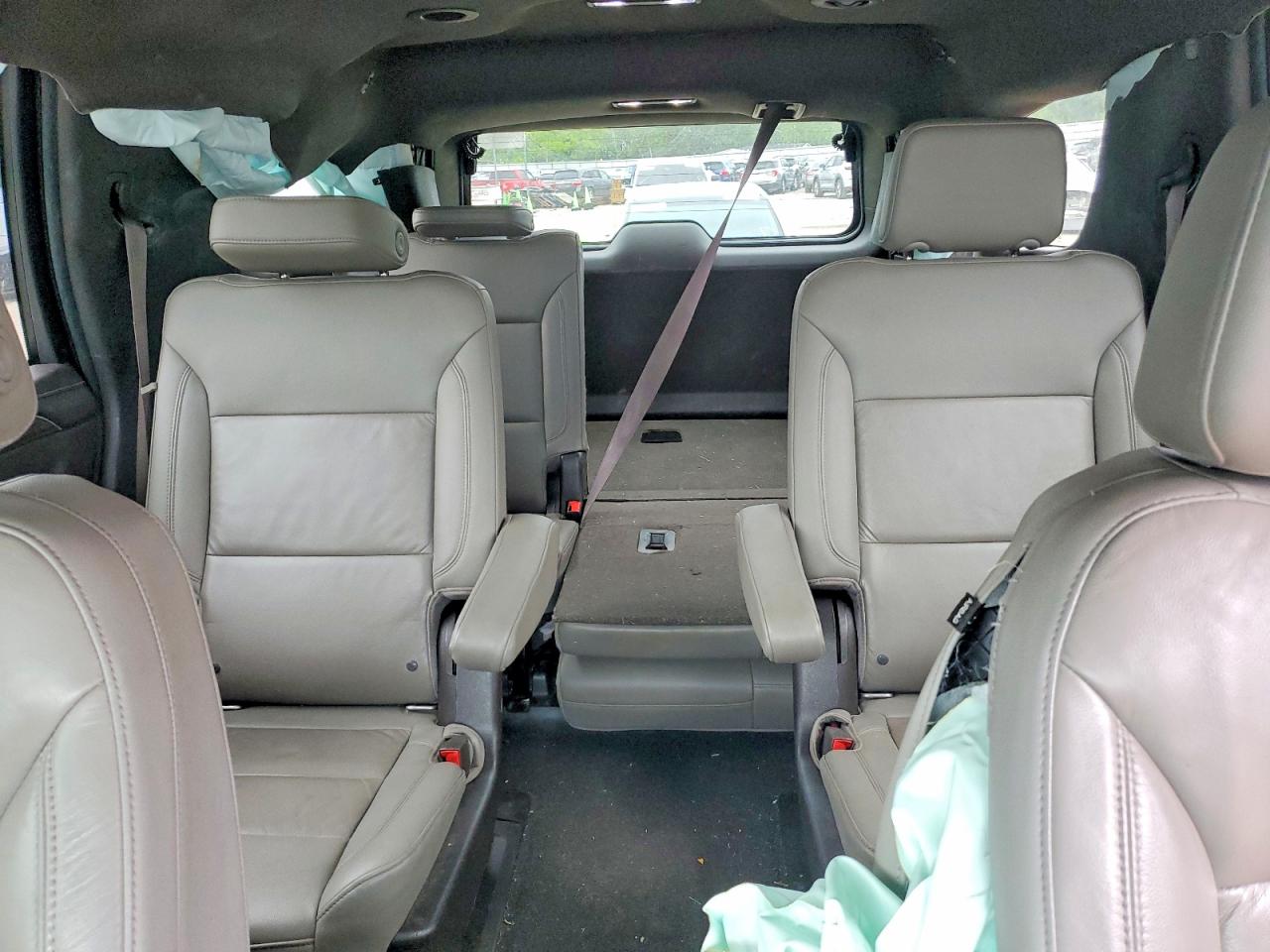 2021 CHEVROLET TAHOE C1500 LT photo 19
