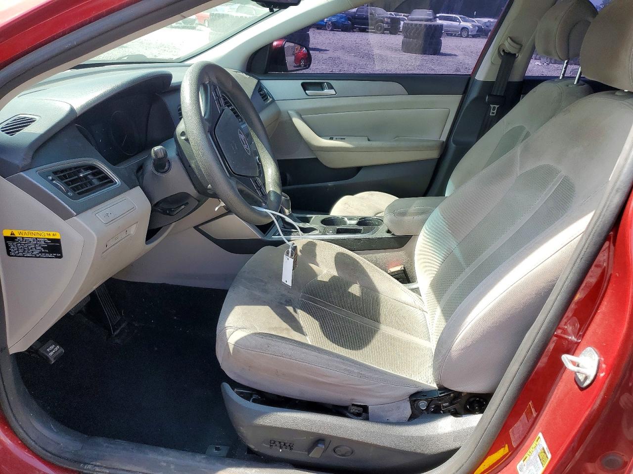 2015 HYUNDAI SONATA SE photo 19