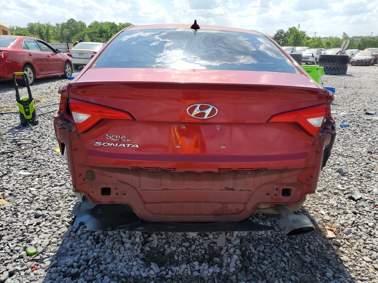 2015 HYUNDAI SONATA SE photo 16