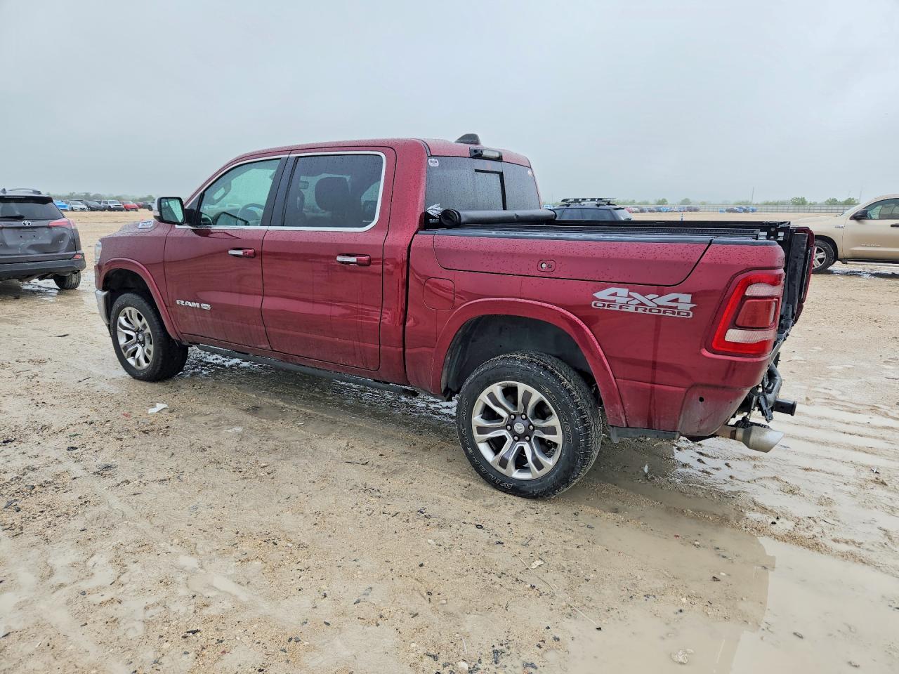 2021 RAM 1500 LONGHORN photo 3