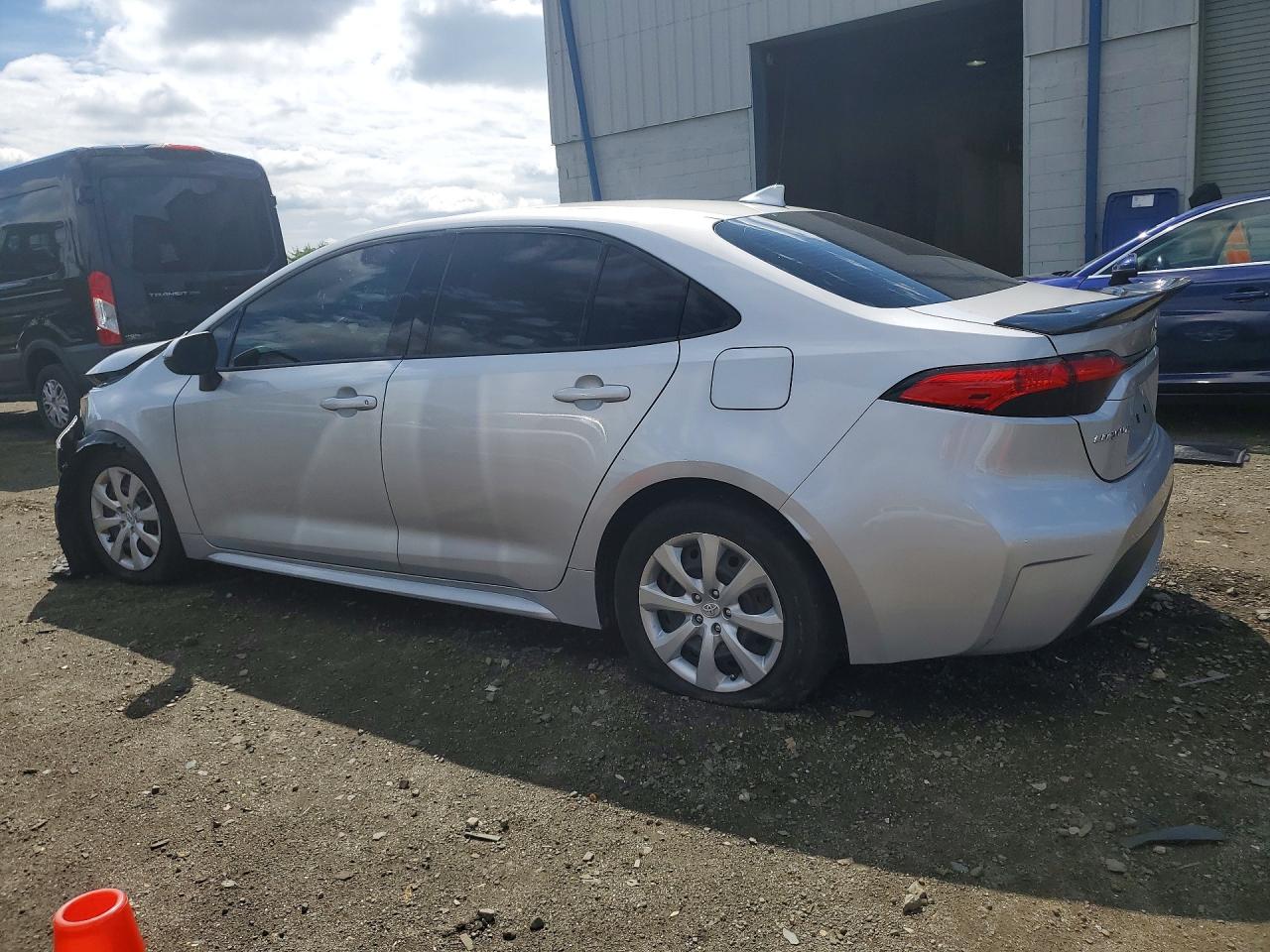 2020 TOYOTA COROLLA LE photo 4