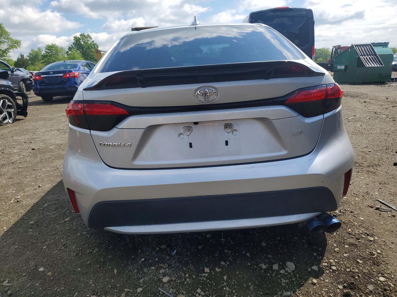 2020 TOYOTA COROLLA LE photo 16