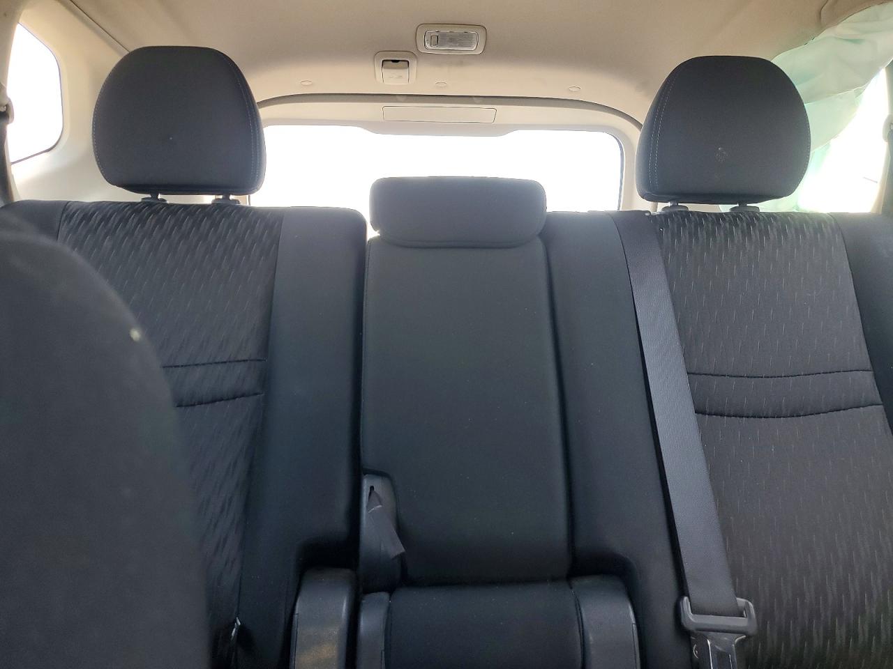 2017 NISSAN ROGUE S photo 19