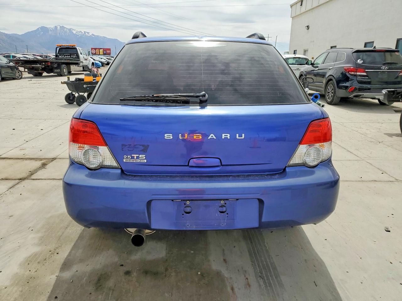 2004 SUBARU IMPREZA TS photo 11