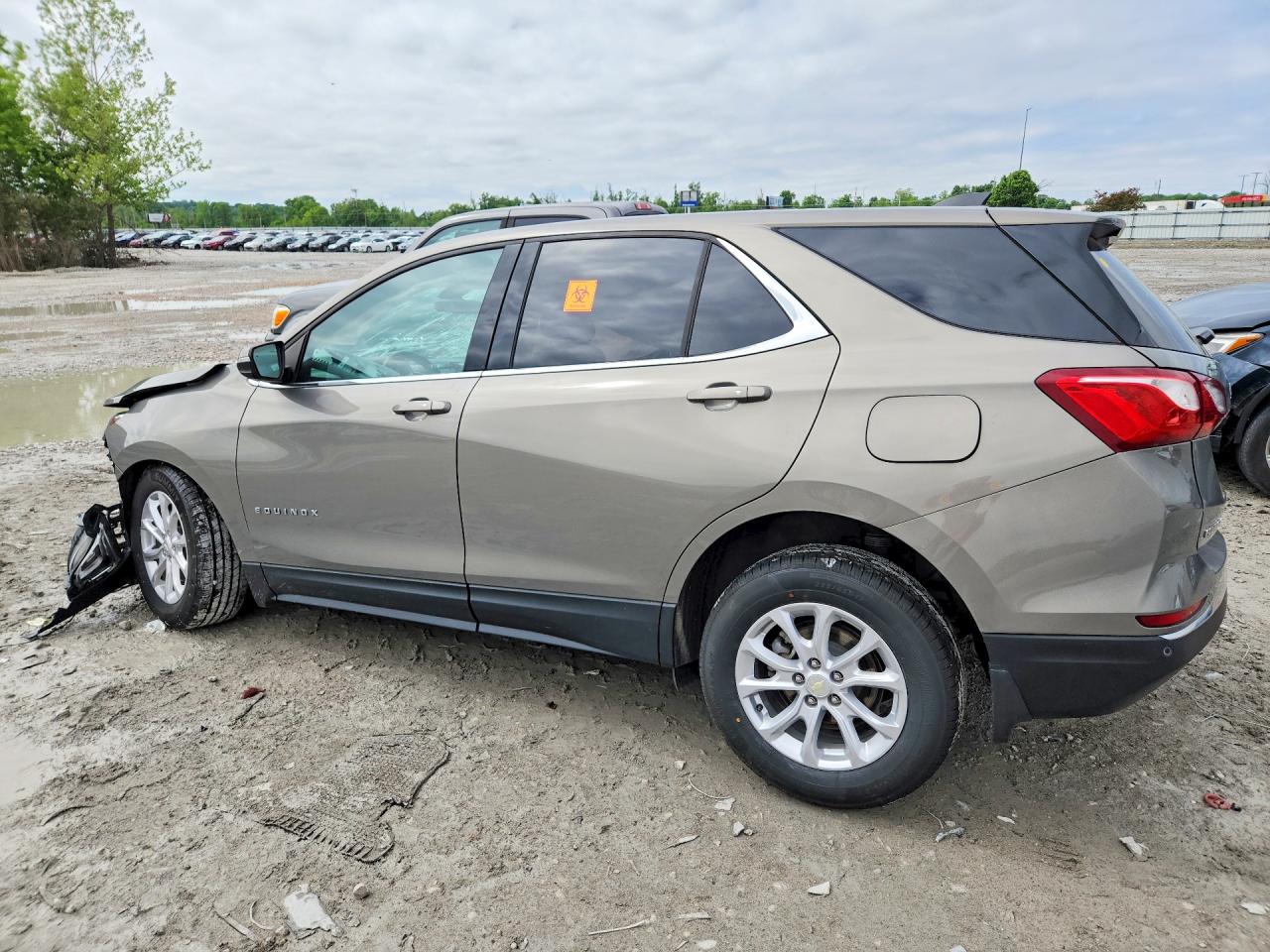 2018 CHEVROLET EQUINOX LT photo 3