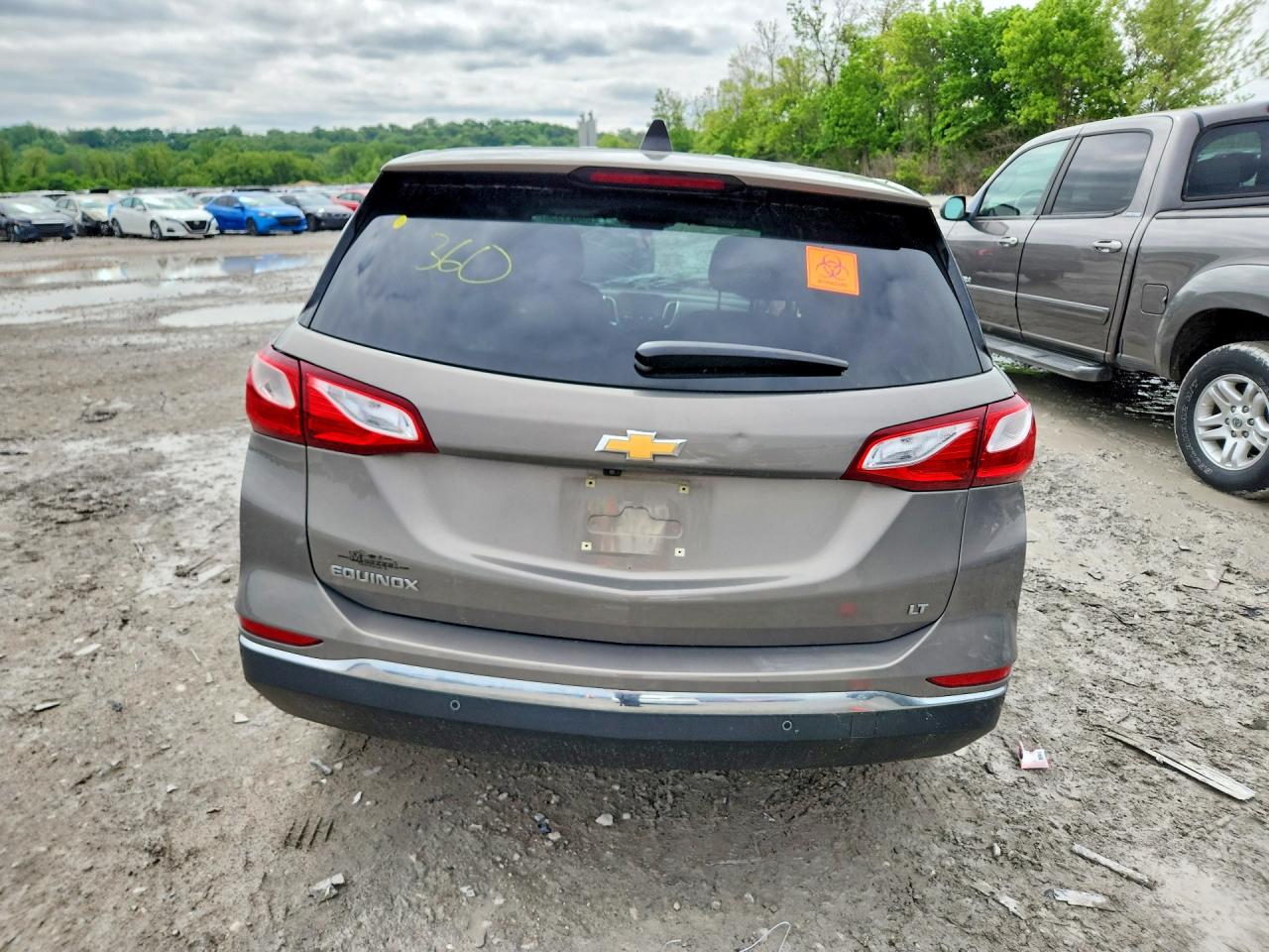 2018 CHEVROLET EQUINOX LT photo 11