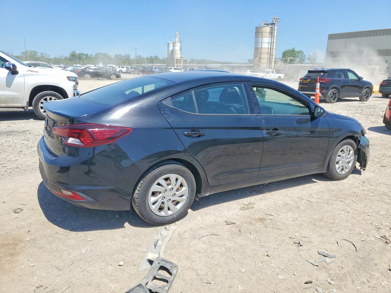 2019 HYUNDAI ELANTRA SE photo 7