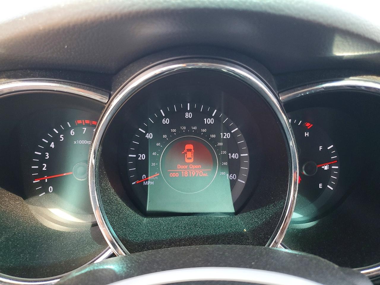 2011 KIA OPTIMA LX photo 25
