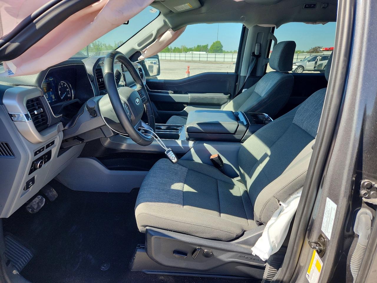 2023 FORD F150 SUPERCREW photo 13