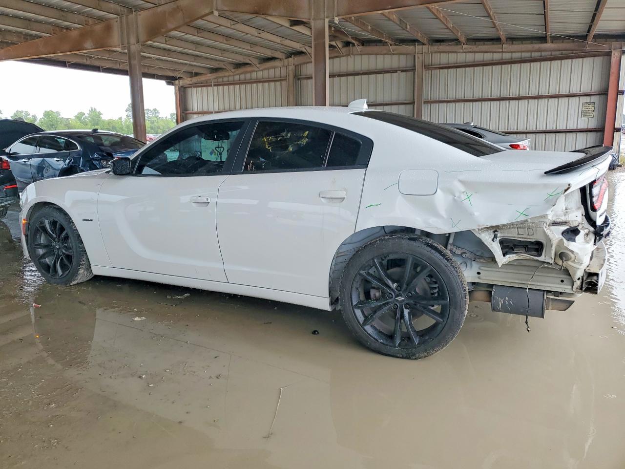 2017 DODGE CHARGER R photo 3