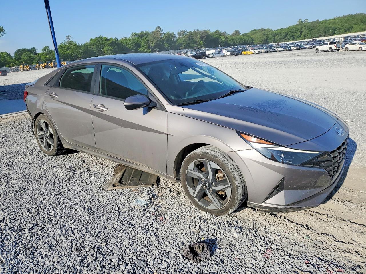 2023 HYUNDAI ELANTRA SEL photo 4