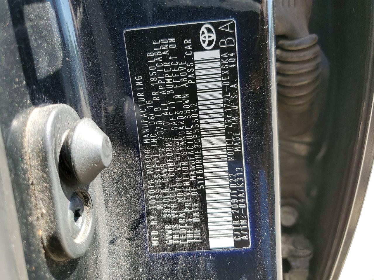 2016 TOYOTA COROLLA S PLUS photo 12
