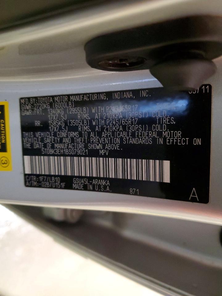 2011 TOYOTA HIGHLANDER SE photo 37