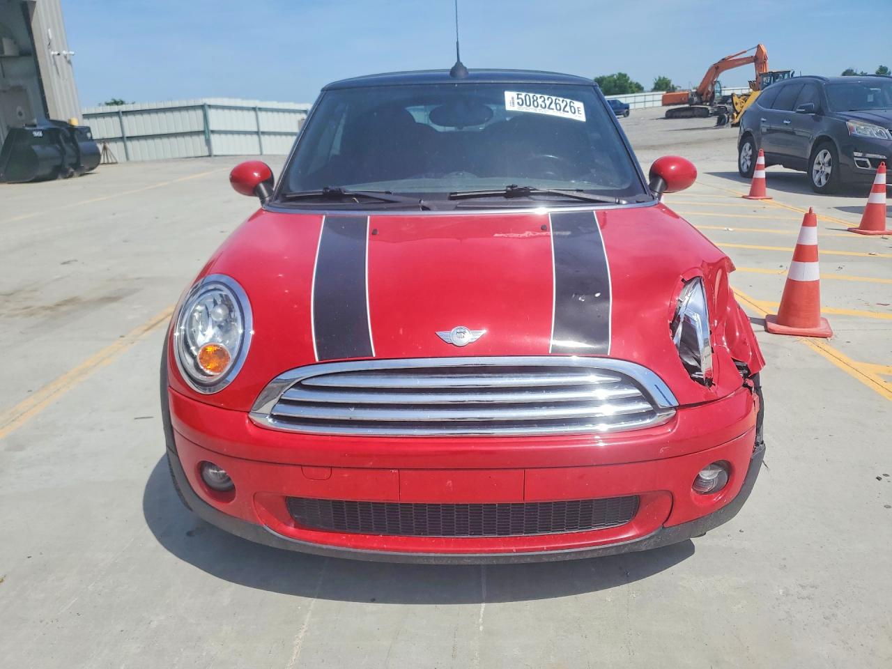 2010 MINI COOPER photo 9