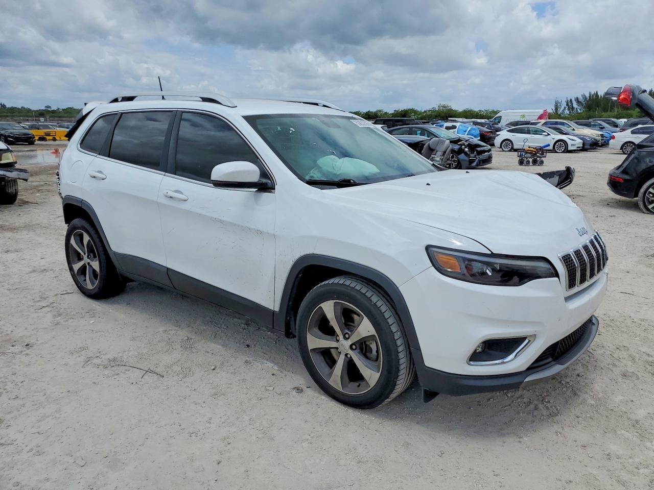 2019 JEEP CHEROKEE LIMITED photo 4