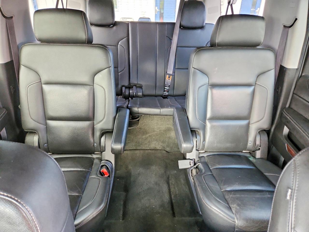 2015 GMC YUKON XL K1500 SLT photo 28