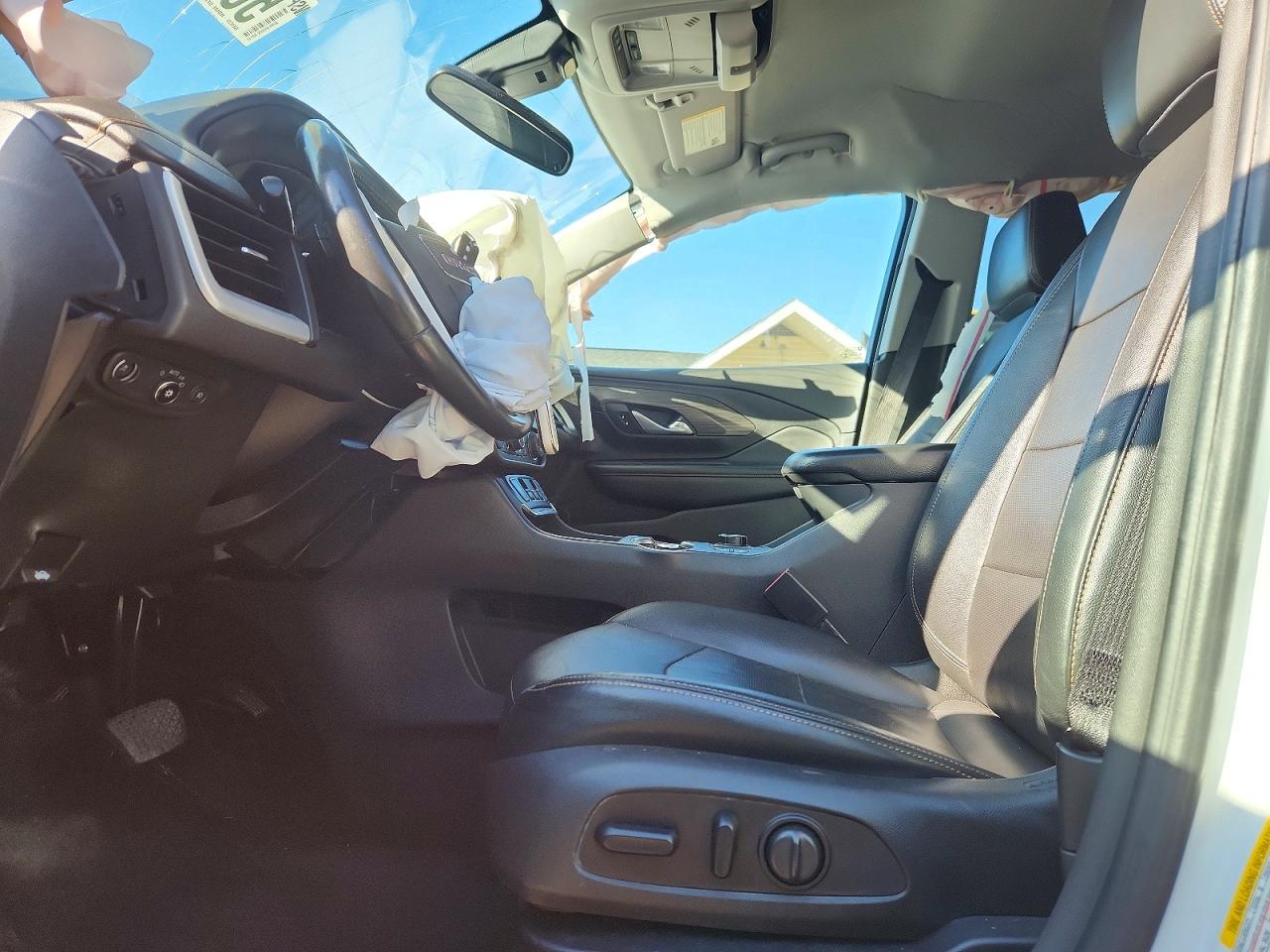 2020 GMC TERRAIN photo 13