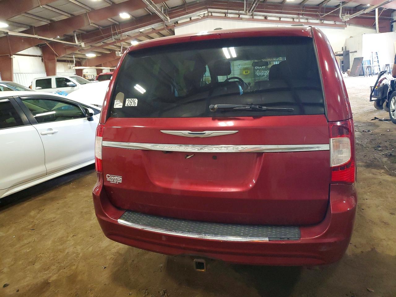2013 CHRYSLER TOWN & COUNTRY TOURING photo 16