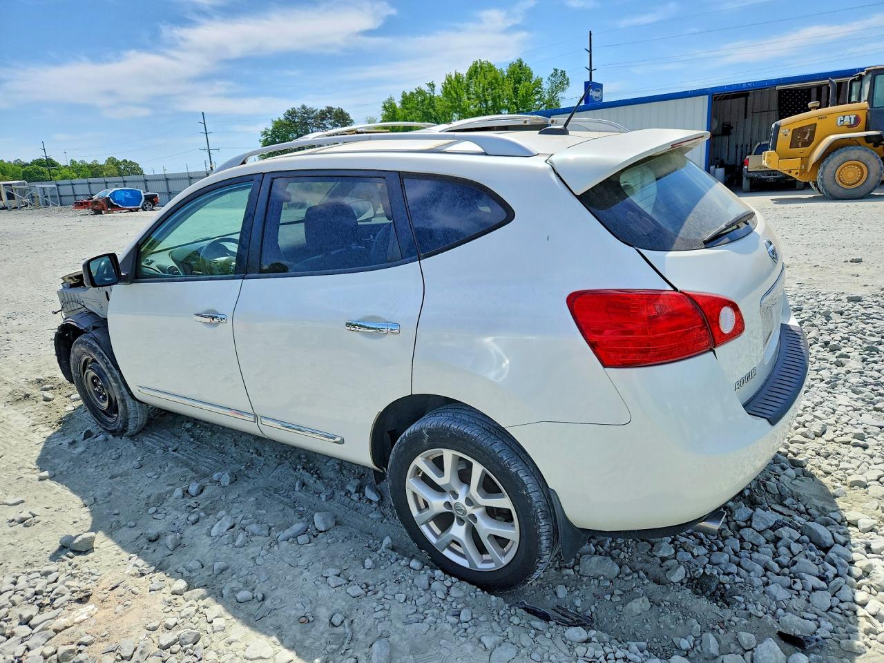 2011 NISSAN ROGUE S photo 2