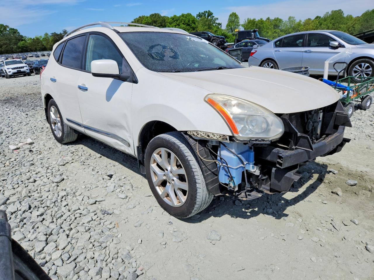 2011 NISSAN ROGUE S photo 4