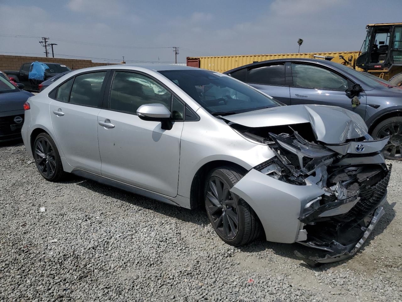 2024 TOYOTA COROLLA LE photo 4