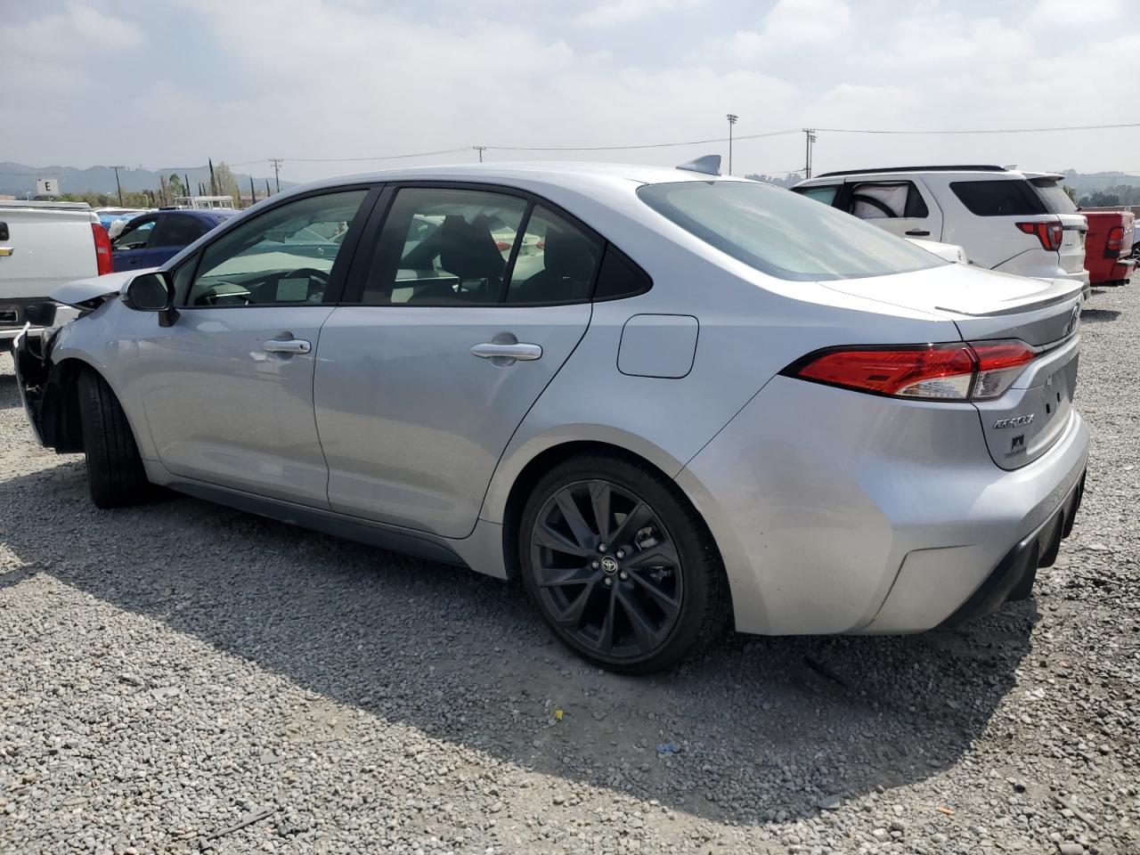 2024 TOYOTA COROLLA LE photo 2