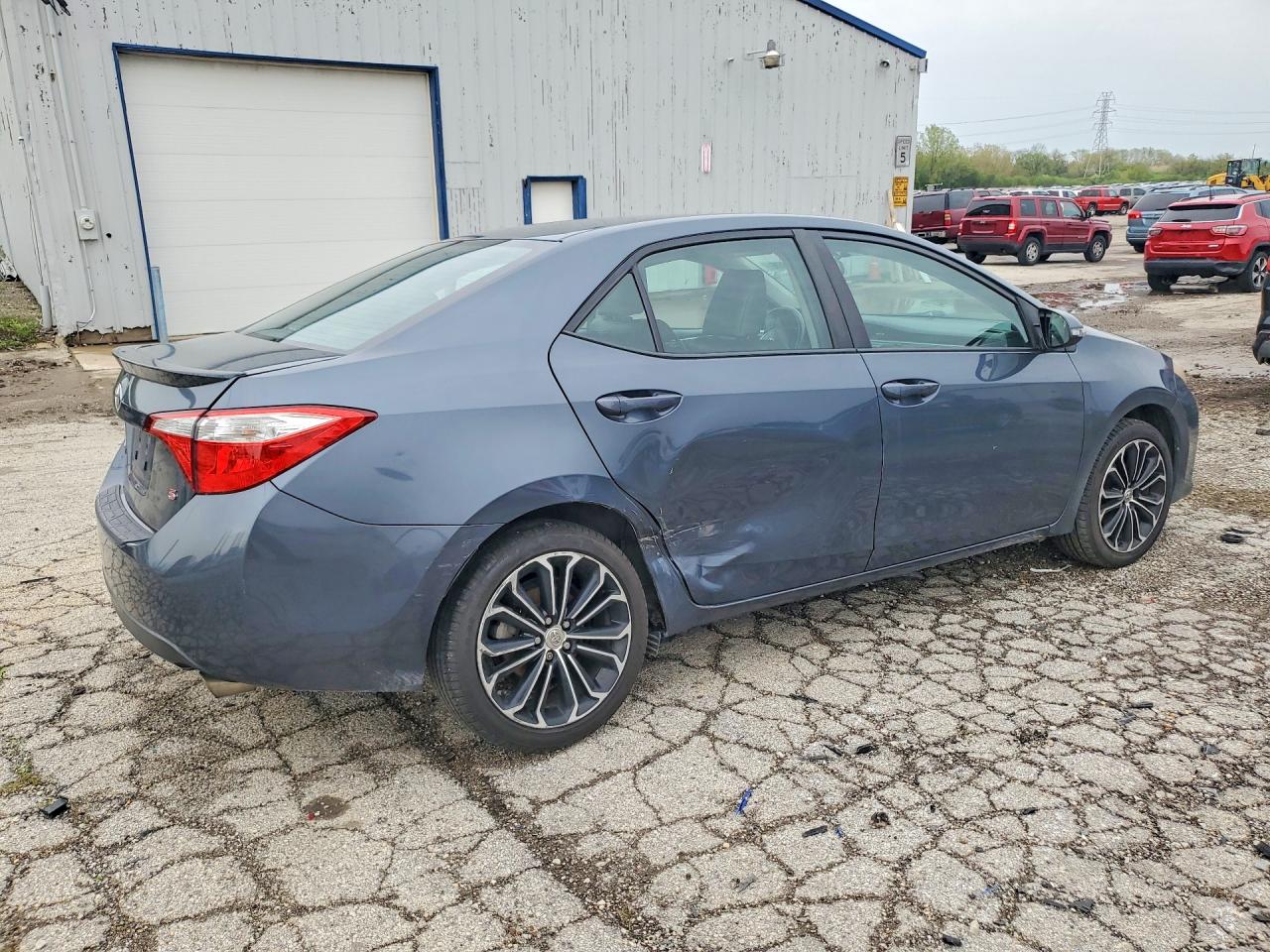 2014 TOYOTA COROLLA S PLUS photo 5