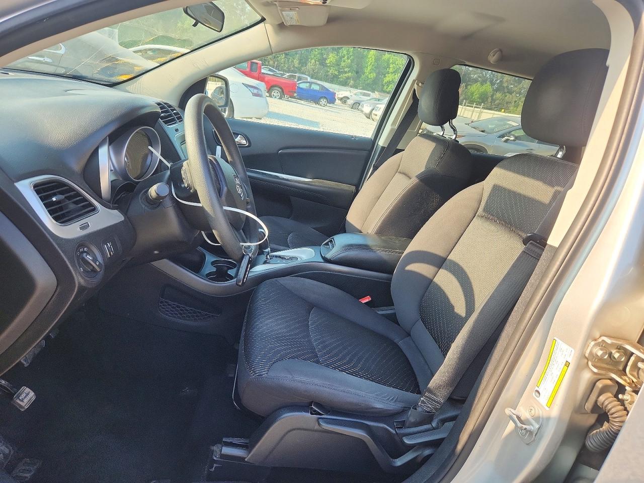 2012 DODGE JOURNEY SXT photo 13
