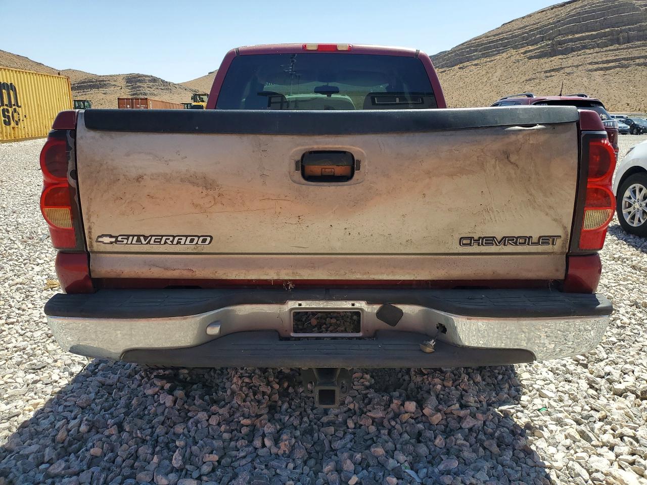 2004 CHEVROLET SILVERADO C1500 photo 11