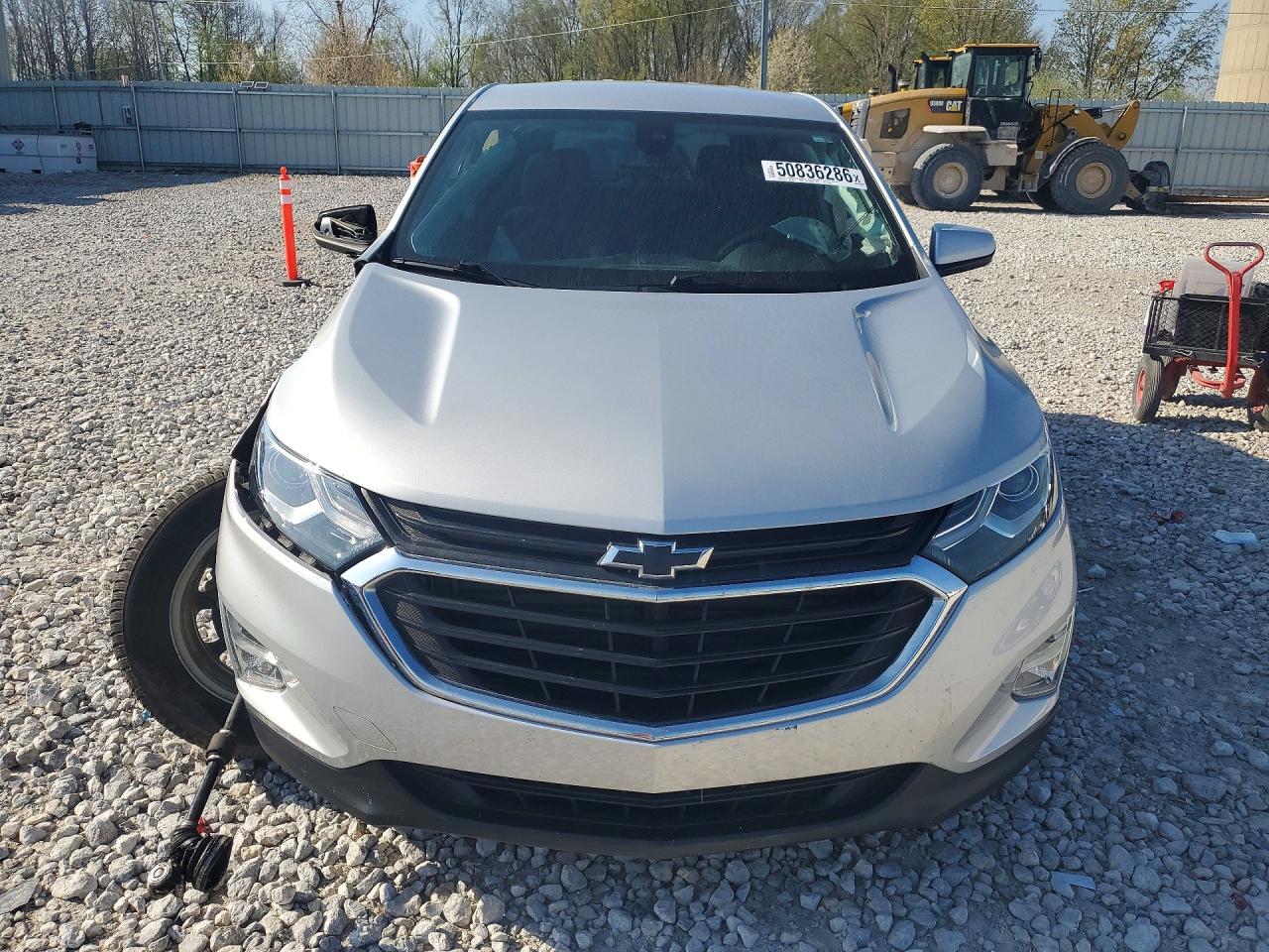 2020 CHEVROLET EQUINOX LT photo 13