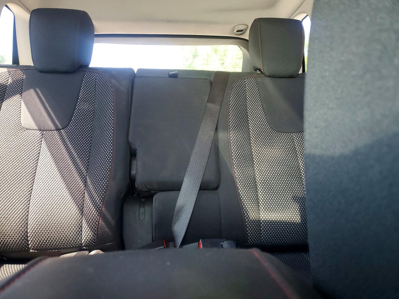 2013 GMC TERRAIN SLE photo 28