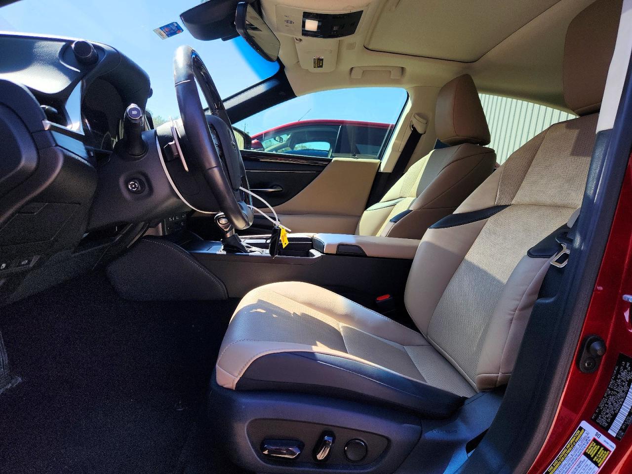 2020 LEXUS ES 350 photo 19