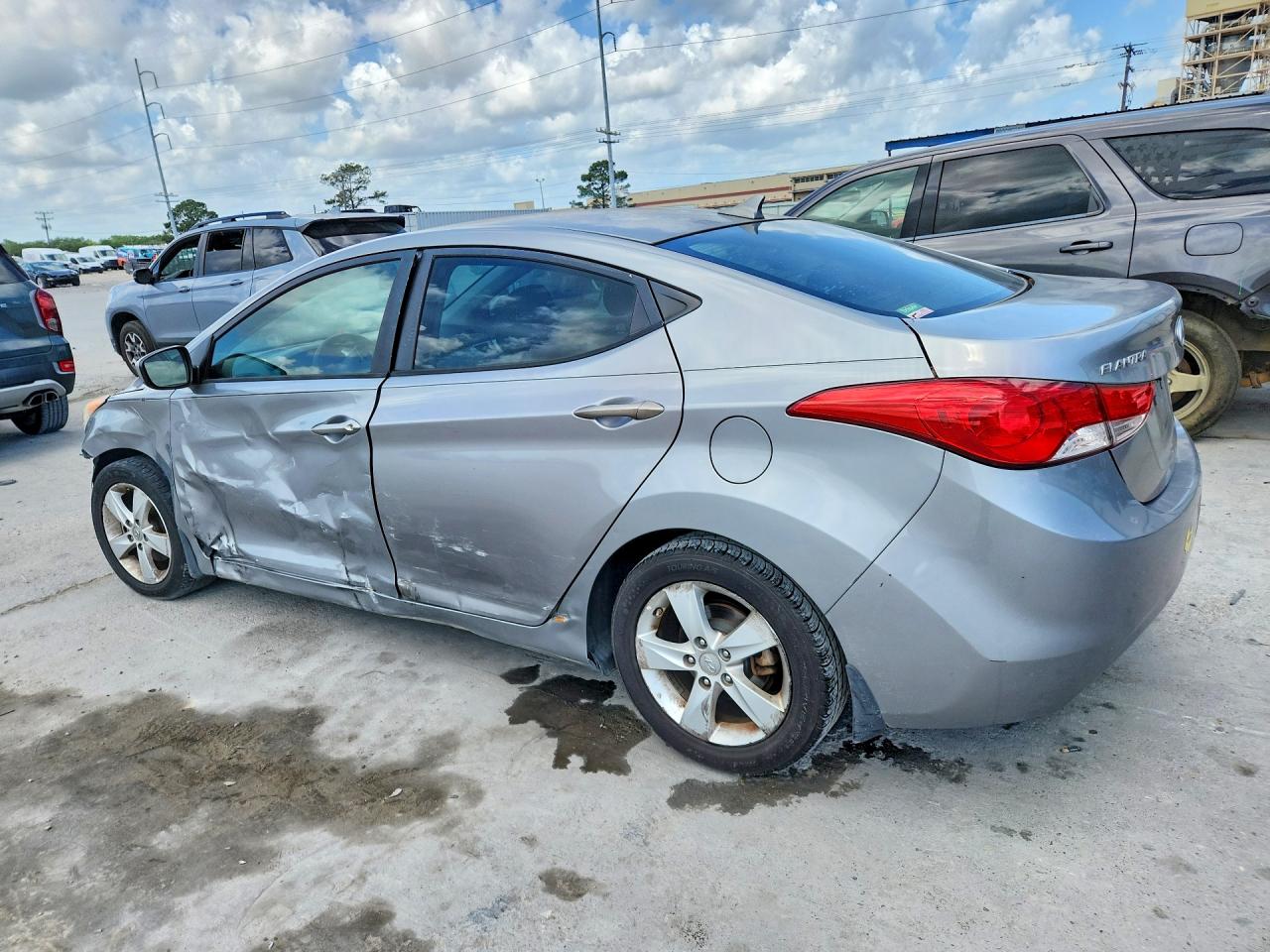 2013 HYUNDAI ELANTRA GLS photo 2