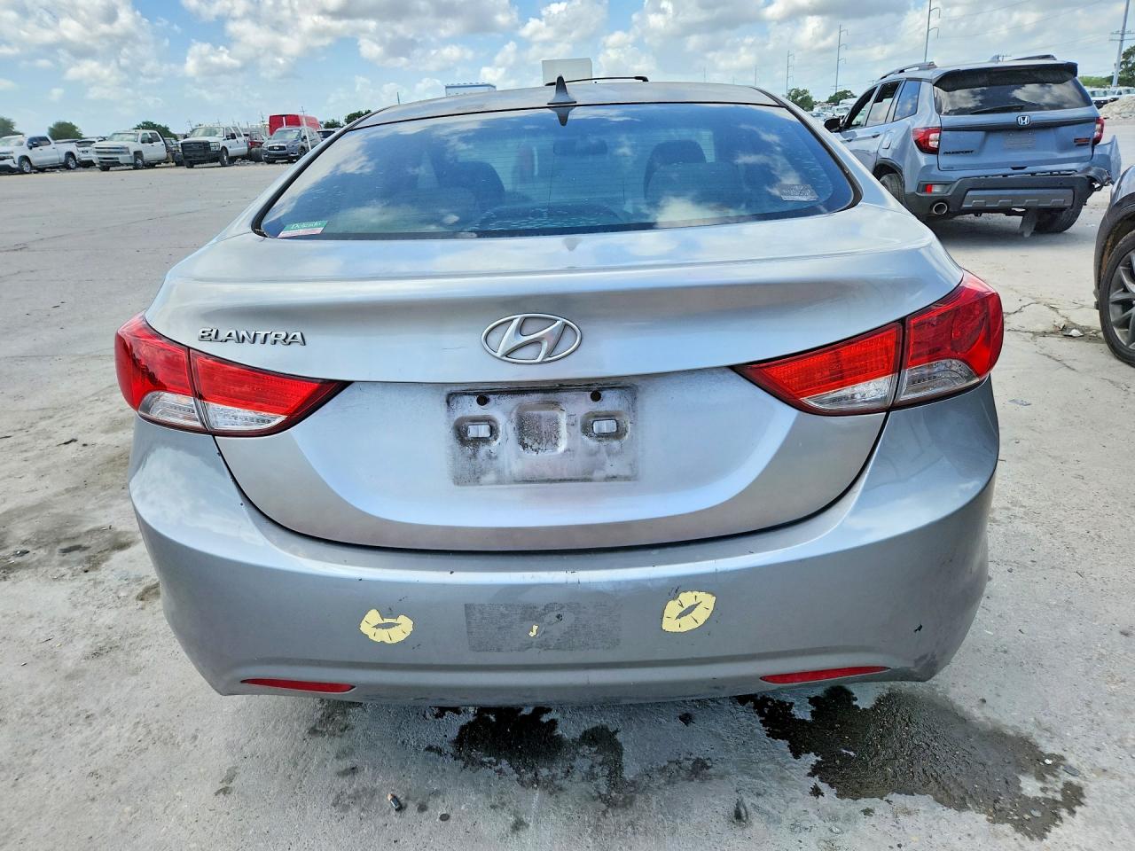 2013 HYUNDAI ELANTRA GLS photo 6
