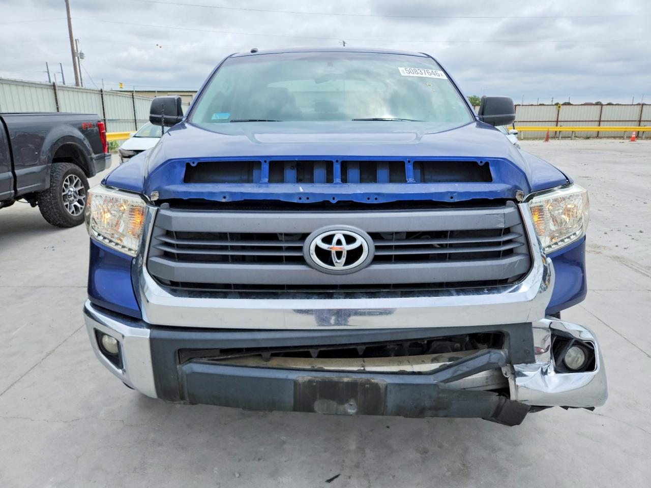 2014 TOYOTA TUNDRA CREWMAX SR5 photo 13