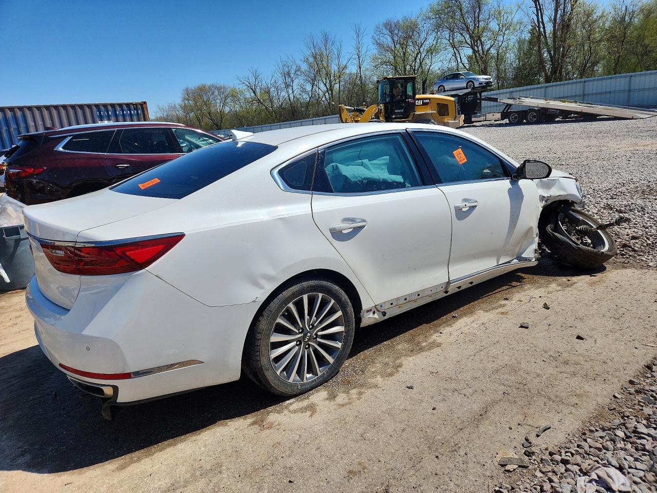 2019 KIA CADENZA PREMIUM photo 5