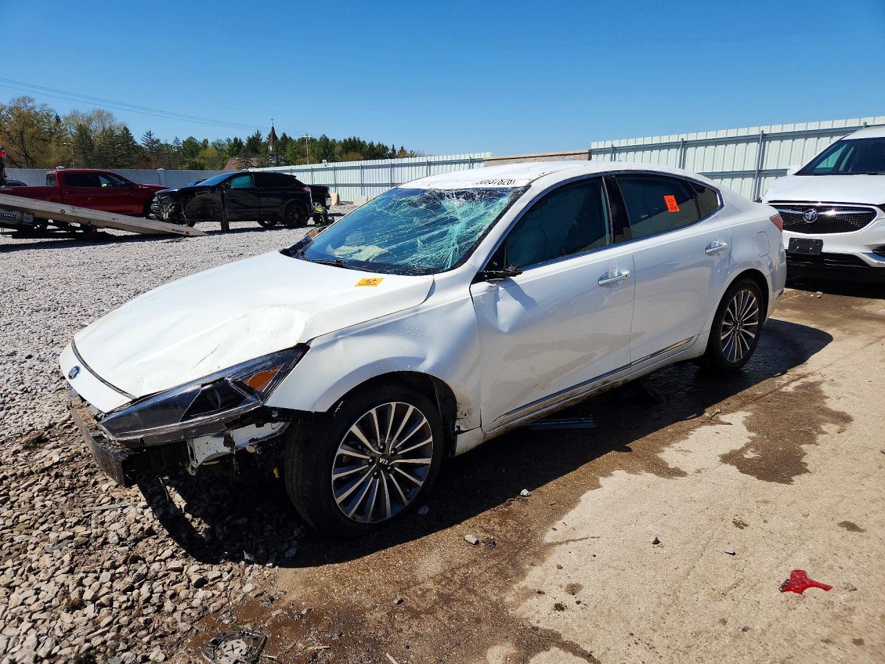 2019 KIA CADENZA