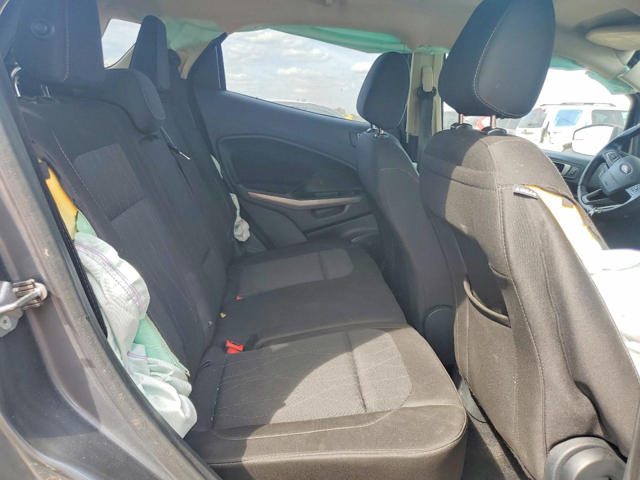 2020 FORD ECOSPORT SE photo 19