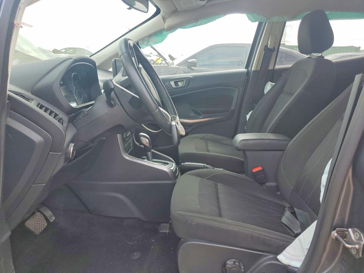 2020 FORD ECOSPORT SE photo 13