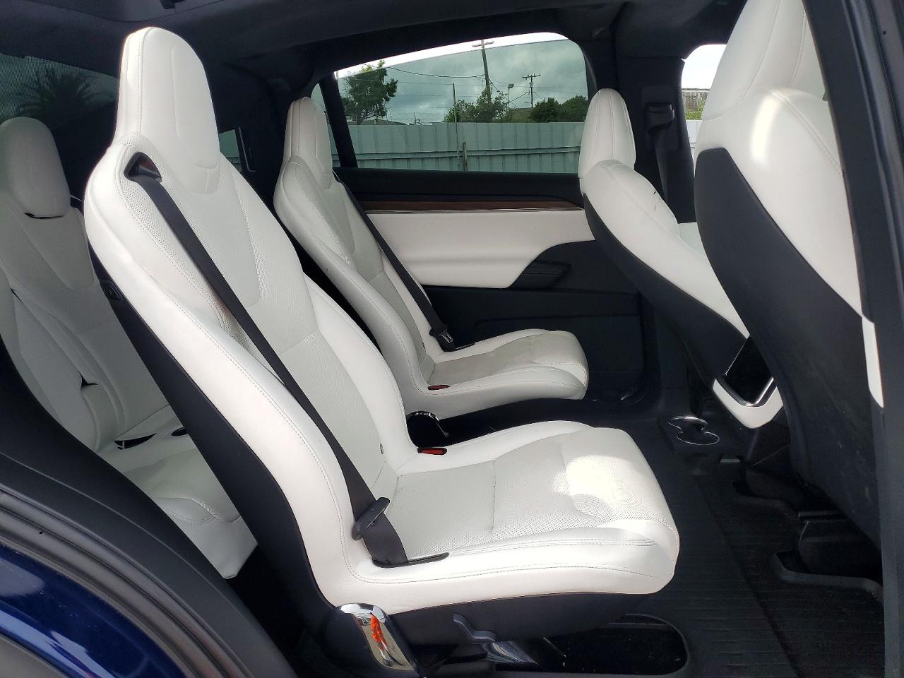 2023 TESLA MODEL X photo 31