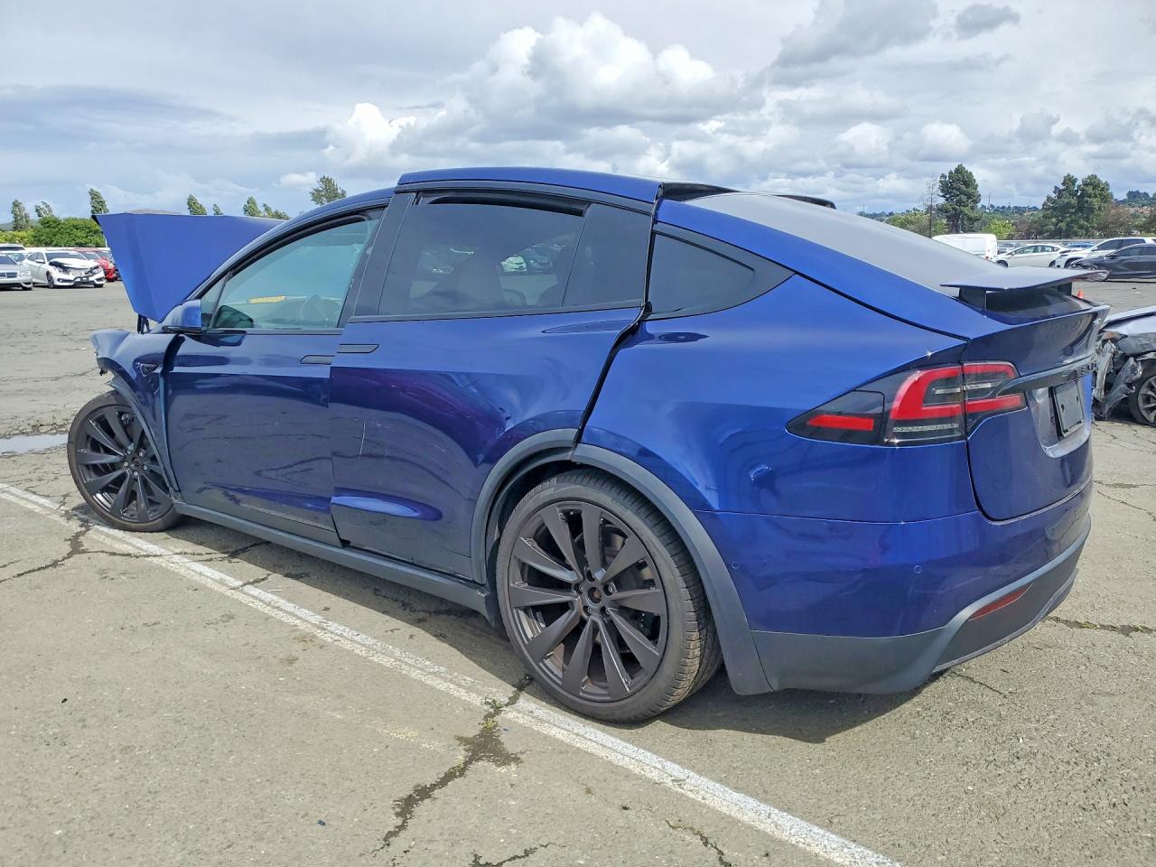 2023 TESLA MODEL X photo 4