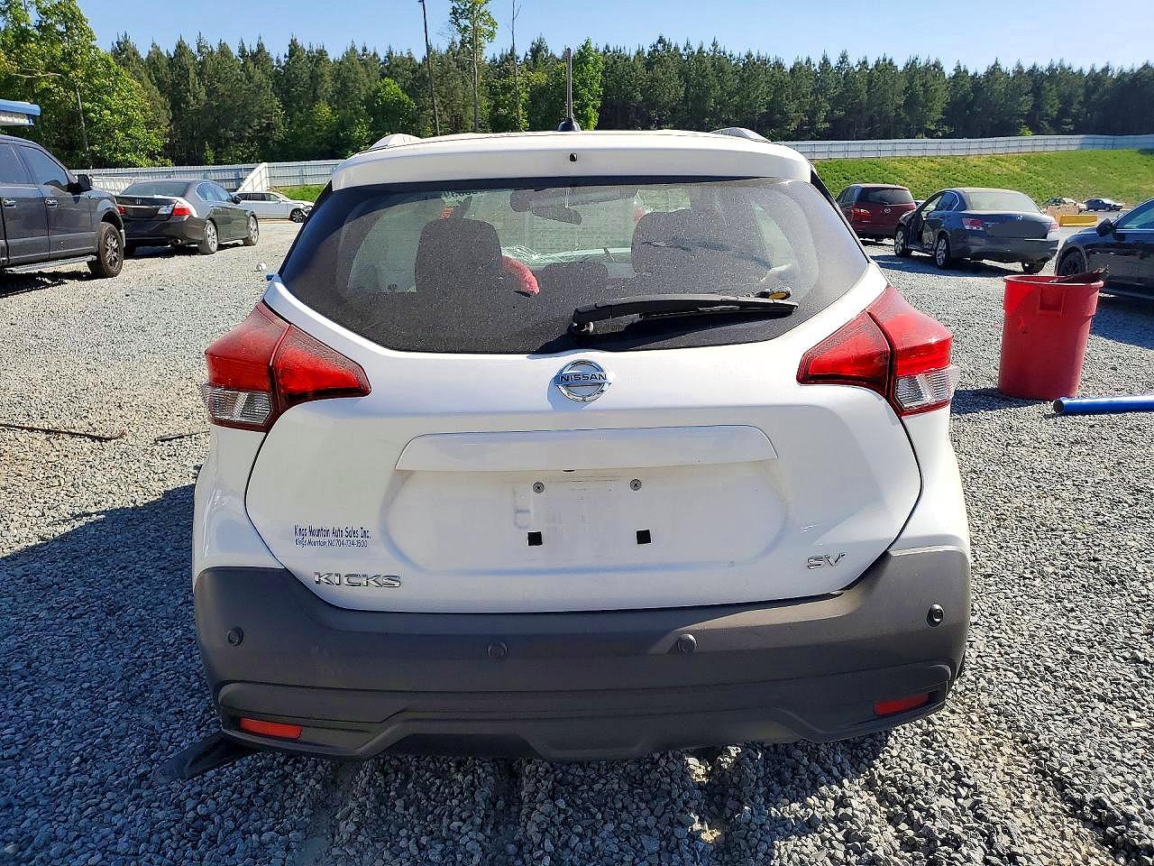 2020 NISSAN KICKS SV photo 16
