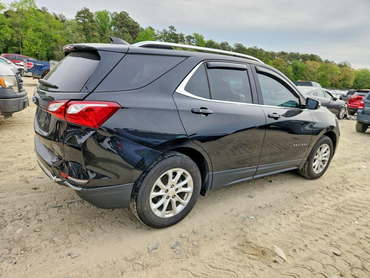 2018 CHEVROLET EQUINOX LT photo 5