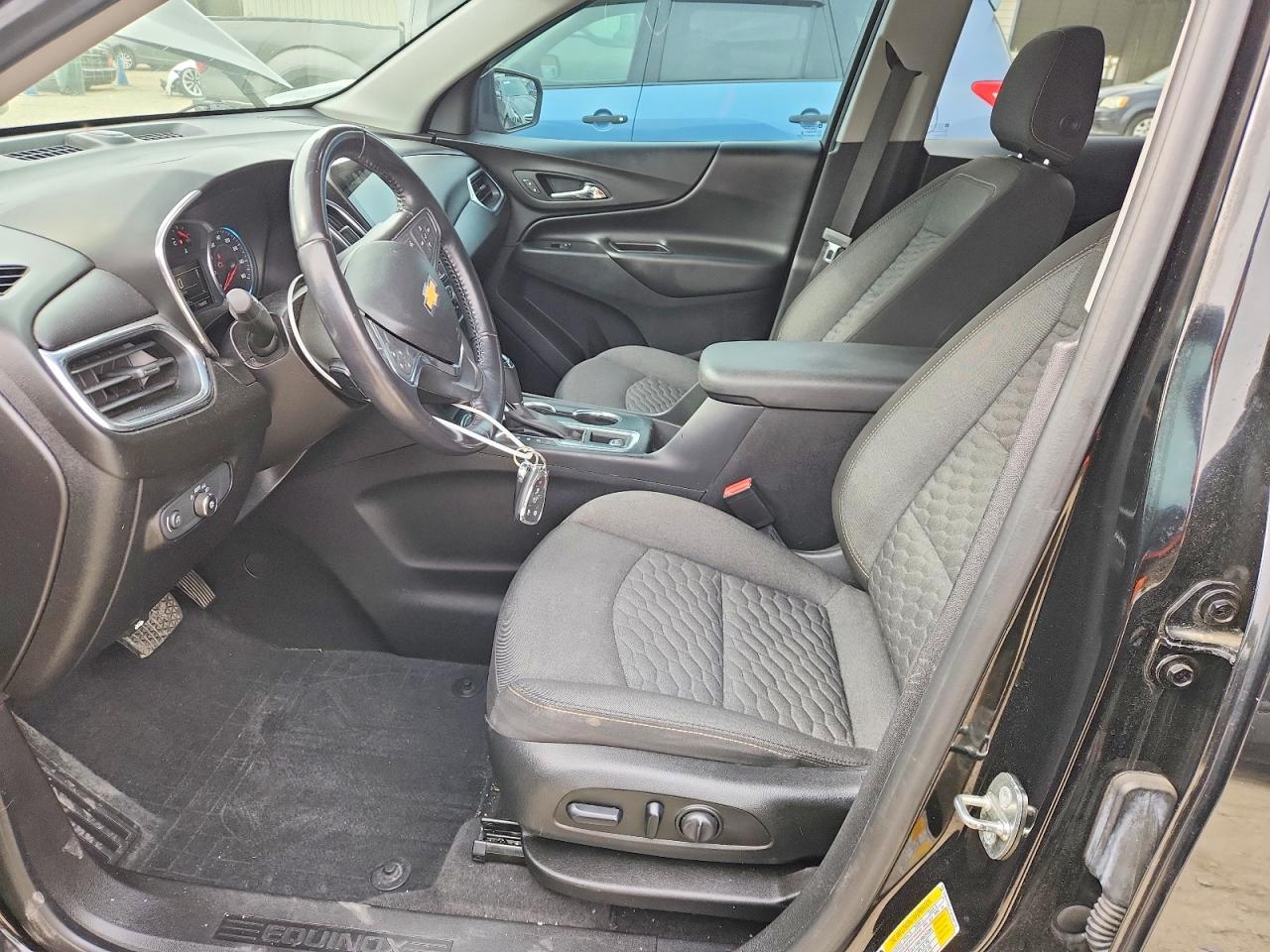 2018 CHEVROLET EQUINOX LT photo 13